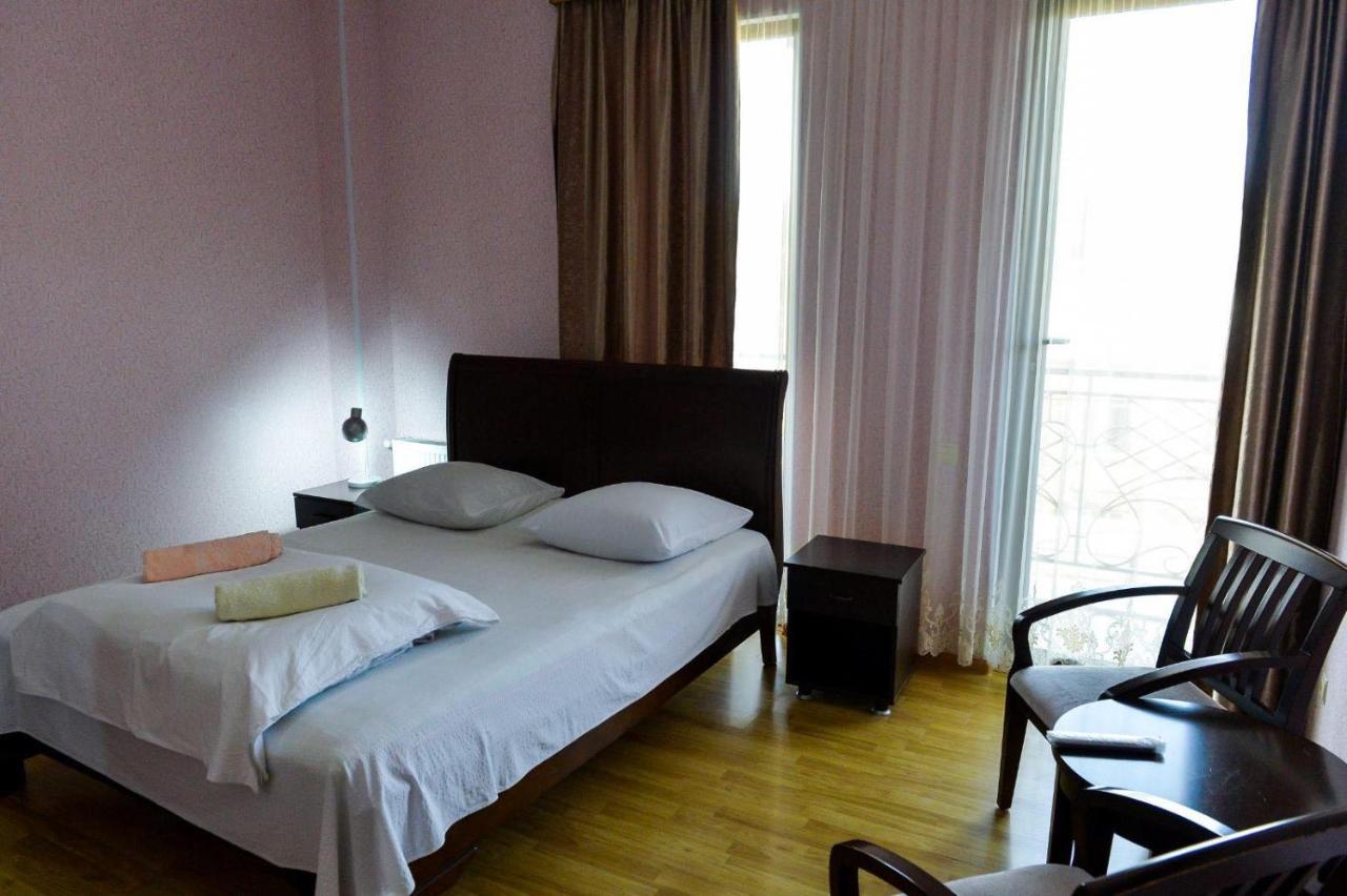 Guest House Tasunia Kutaisi Dış mekan fotoğraf