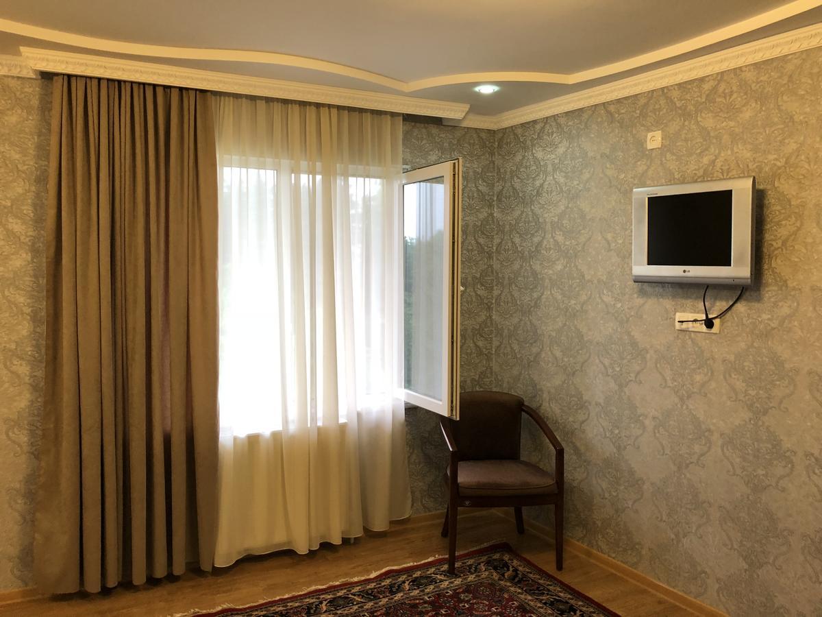 Guest House Tasunia Kutaisi Dış mekan fotoğraf