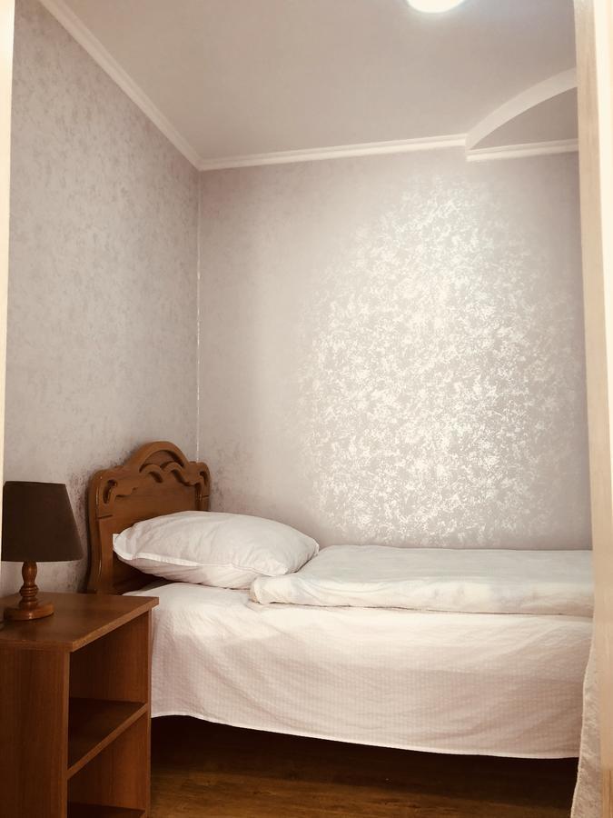 Guest House Tasunia Kutaisi Dış mekan fotoğraf